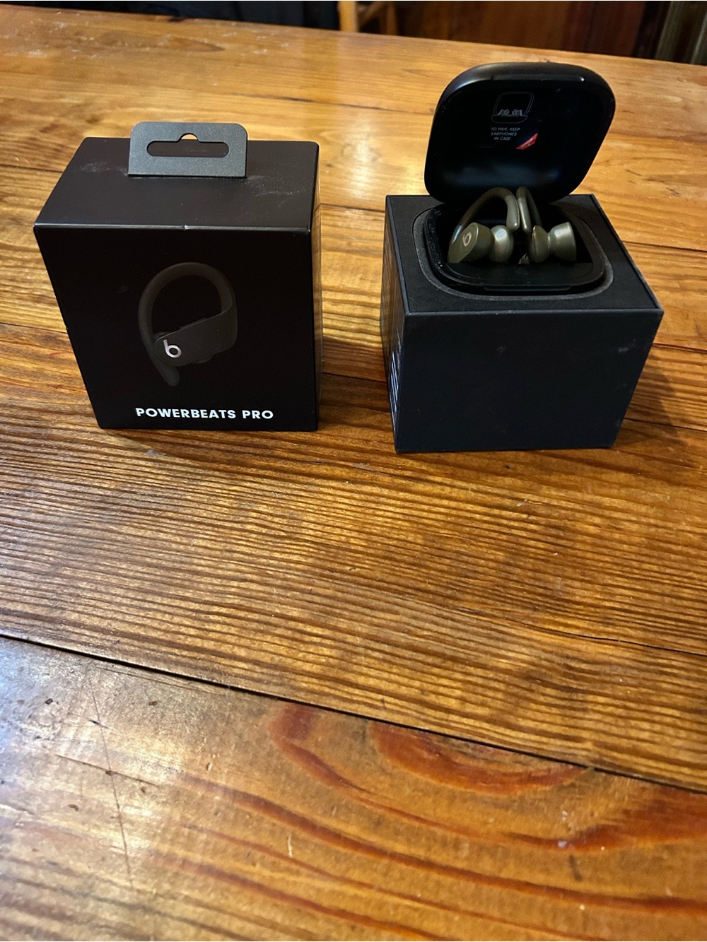 Powerbeats Pro Over-Ear Wireless Earbuds - Olive Green